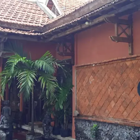 Istana Griya 1-2